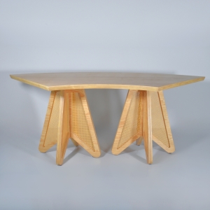 Mesa de Jantar Blossom Curva - Mel Pinus