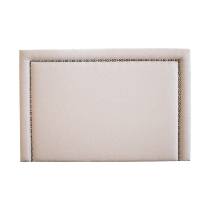 Cabeceira Lisa Queen com Tachas - Tecido à Escolha