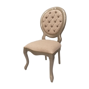 Cadeira Medalhão Adoriable c/ Capitonê e Tachas - Fendi Lumière